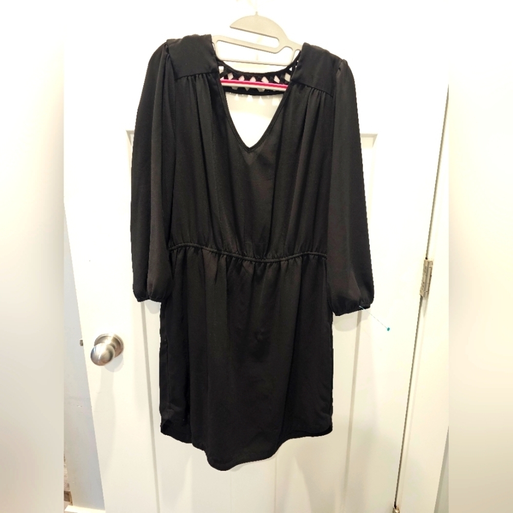 Skies Are Blue Black Lattice Back Long Sleeve Mini Dress Size L